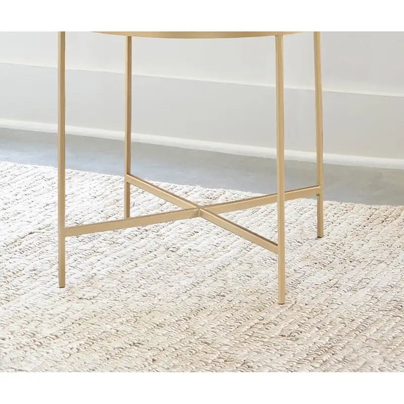 Mesa auxiliar redonda de imitación mármol con patas de metal, en blanco y dorado