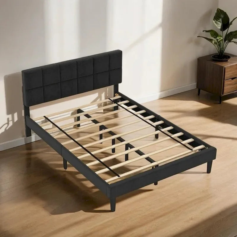 Cama de plataforma de madera de estilo rústico con cabecero